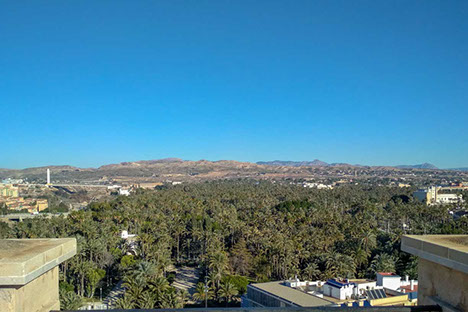 Vue du port depuis les remparts du Chateau Santa Barbara